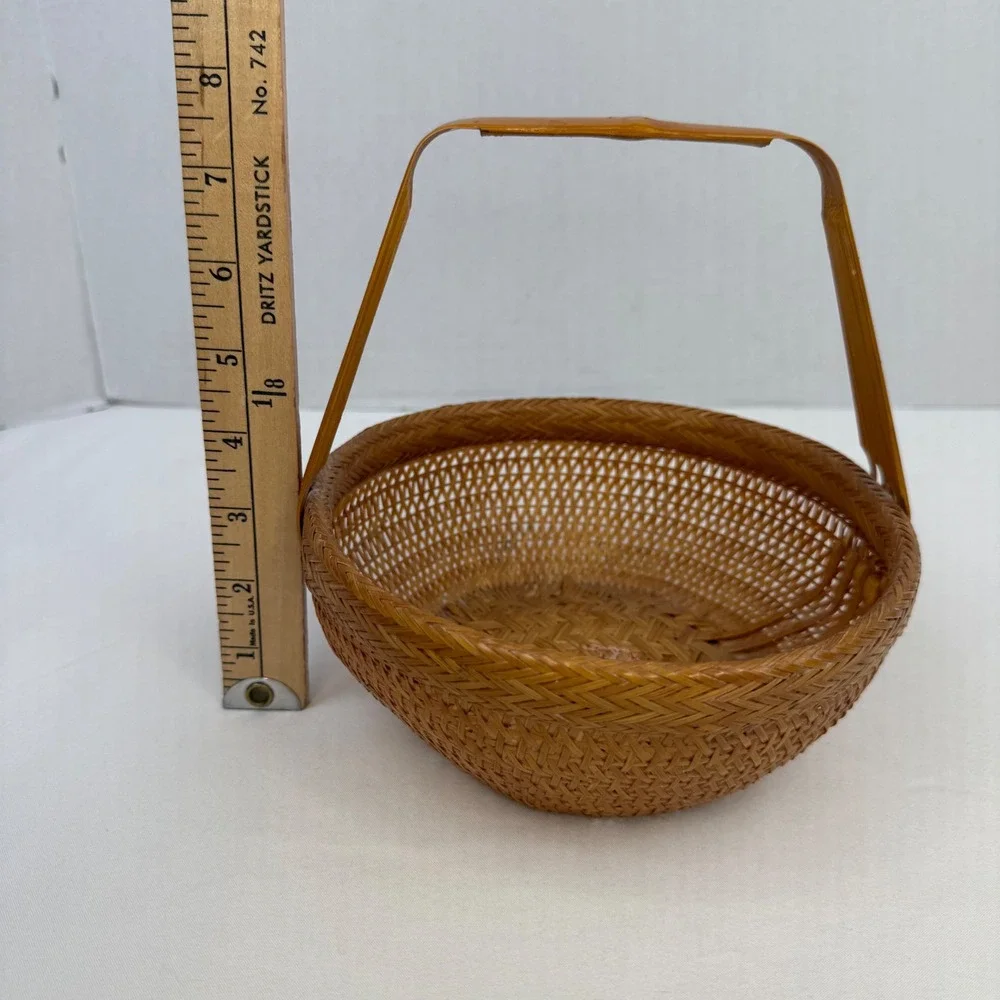 Vintage Woven Bamboo Basket Round Arched Handle Star Base Brown 8.5 Inch